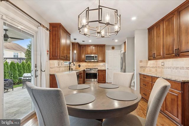 1007 CANTER CIR, New Hope, PA 18938