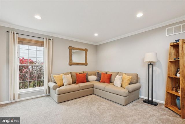 1007 CANTER CIR, New Hope, PA 18938