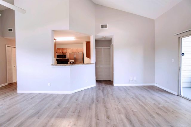 3401 NW 44th Street 205, Lauderdale Lakes, FL 33309