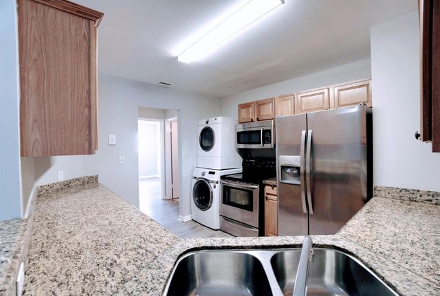 3401 NW 44th Street 205, Lauderdale Lakes, FL 33309