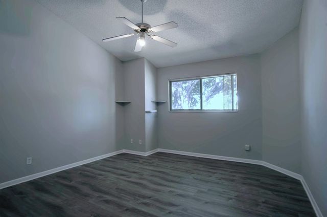 3401 NW 44th Street 205, Lauderdale Lakes, FL 33309