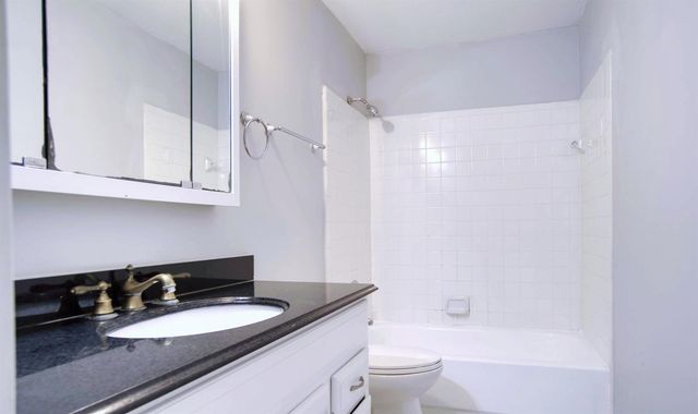 3401 NW 44th Street 205, Lauderdale Lakes, FL 33309