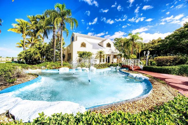 3401 NW 44th Street 205, Lauderdale Lakes, FL 33309