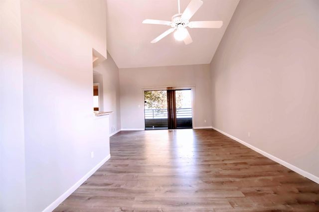 3401 NW 44th Street 205, Lauderdale Lakes, FL 33309