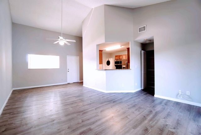 3401 NW 44th Street 205, Lauderdale Lakes, FL 33309