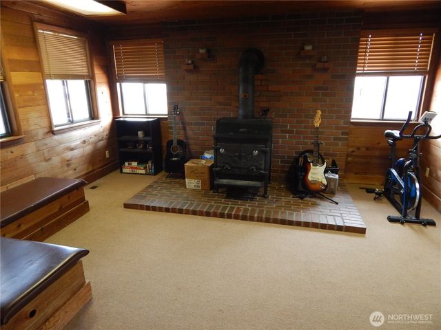 522 Penguin Court SE, Lacey, WA 98503