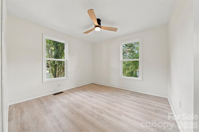 436 N Green Street, Morganton, NC 28655