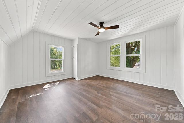 436 N Green Street, Morganton, NC 28655