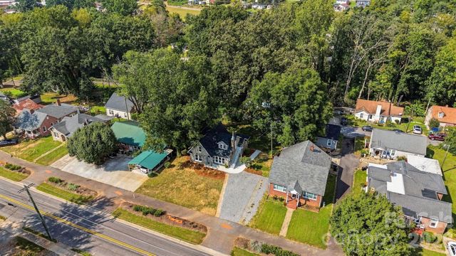 436 N Green Street, Morganton, NC 28655