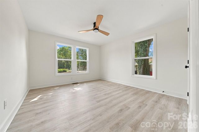 436 N Green Street, Morganton, NC 28655