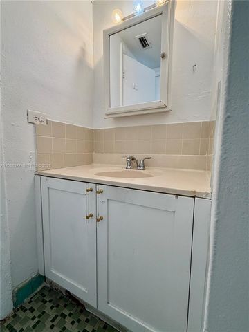 4340 NW 11th Street 4, Miami, FL 33126