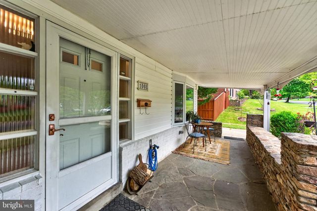 1008 ROBROY DR, Silver Spring, MD 20903