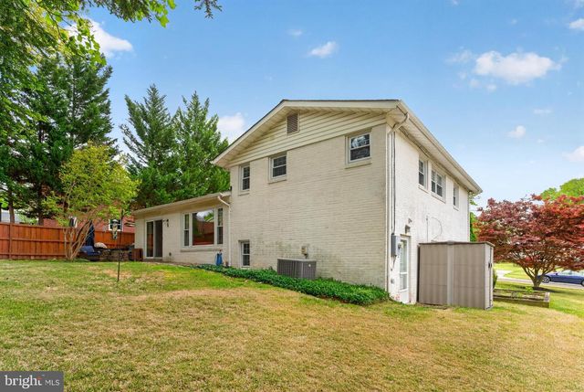 1008 ROBROY DR, Silver Spring, MD 20903