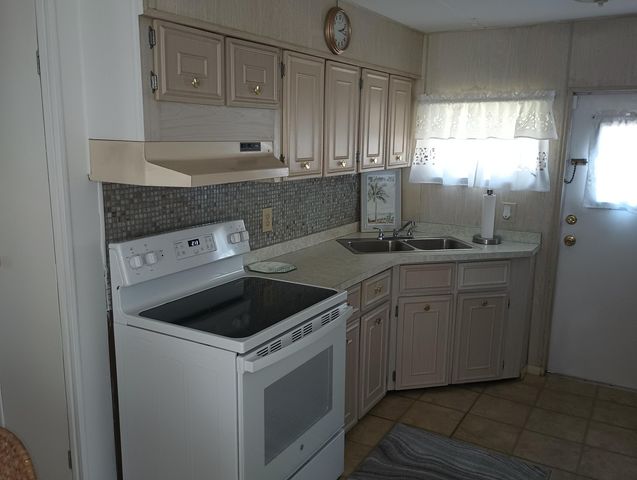 31 Huarte Way, Port St. Lucie, Port St Lucie, FL 34952