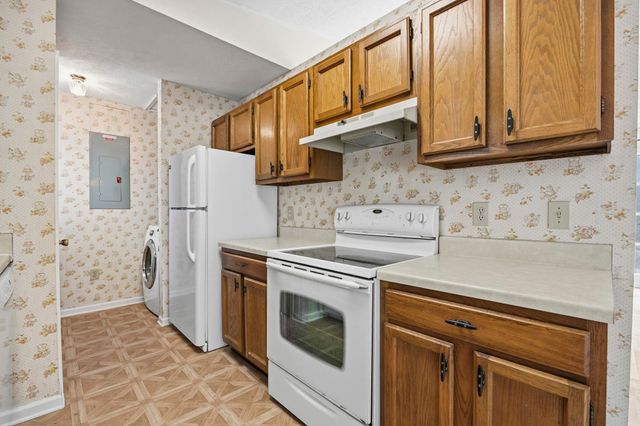 1145 Forest Dr., North Myrtle Beach, SC 29582