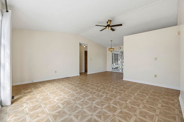 1145 Forest Dr., North Myrtle Beach, SC 29582