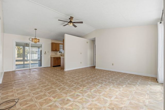 1145 Forest Dr., North Myrtle Beach, SC 29582