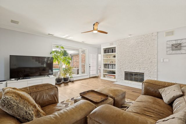 322 Hampton Court, Coppell, TX 75019