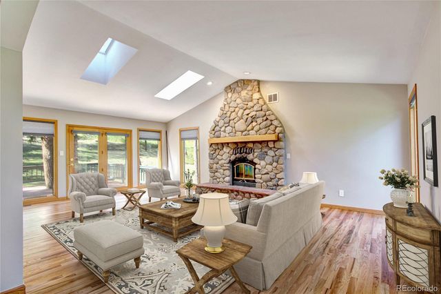 8095 S Wagon Wheel Road, Morrison, CO 80465