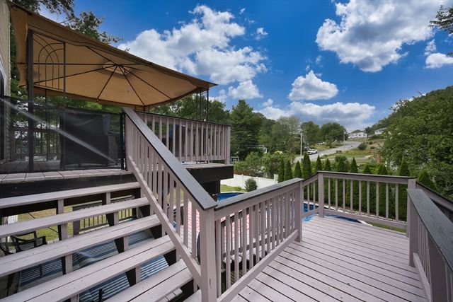62 Dexter Ave, Dracut, MA 01826
