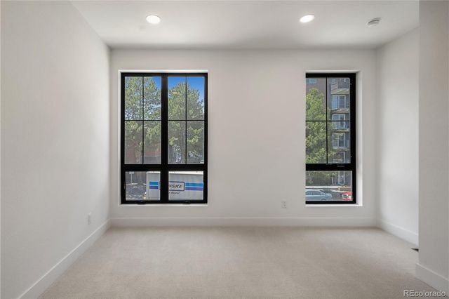 822 Dahlia Street, Denver, CO 80220