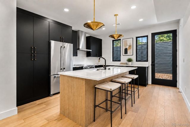 822 Dahlia Street, Denver, CO 80220