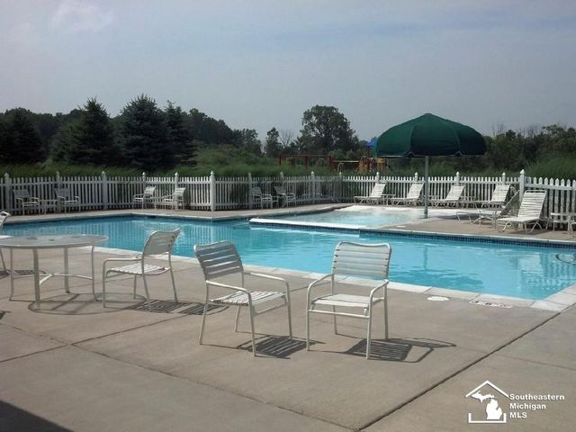 716 Jackson Lane, Milan, MI 48160