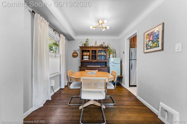 1921 E 4th Street, Royal Oak, MI 48067