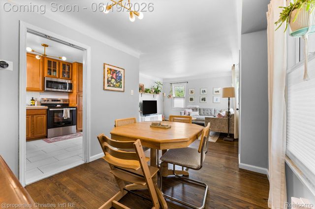 1921 E 4th Street, Royal Oak, MI 48067