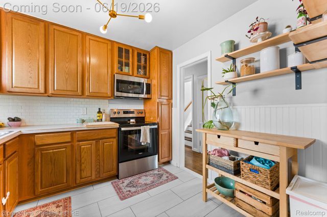 1921 E 4th Street, Royal Oak, MI 48067