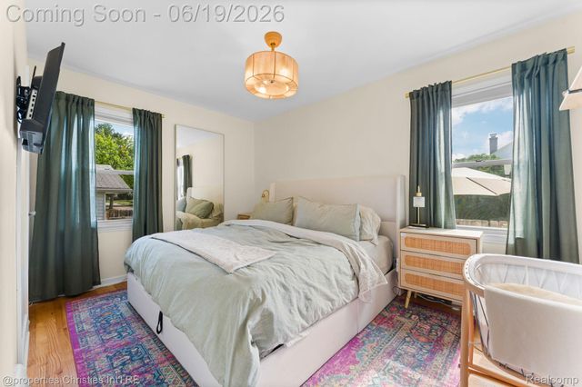 1921 E 4th Street, Royal Oak, MI 48067