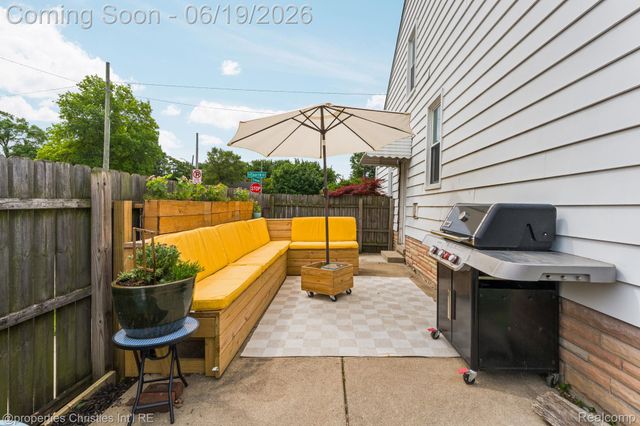 1921 E 4th Street, Royal Oak, MI 48067