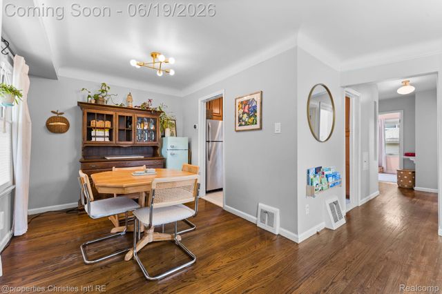 1921 E 4th Street, Royal Oak, MI 48067