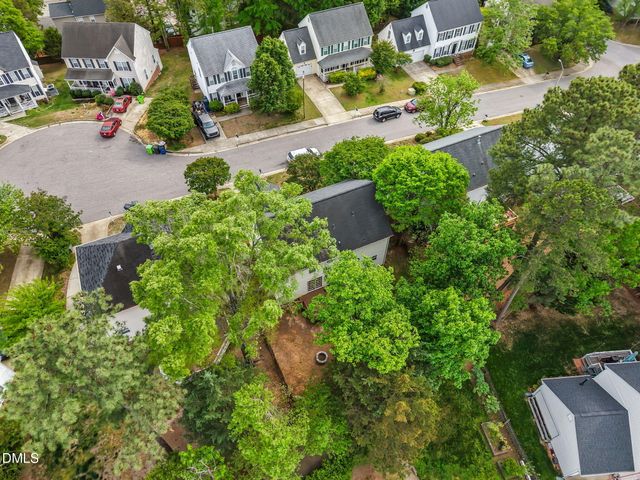 9212 Sayornis Court, Raleigh, NC 27615