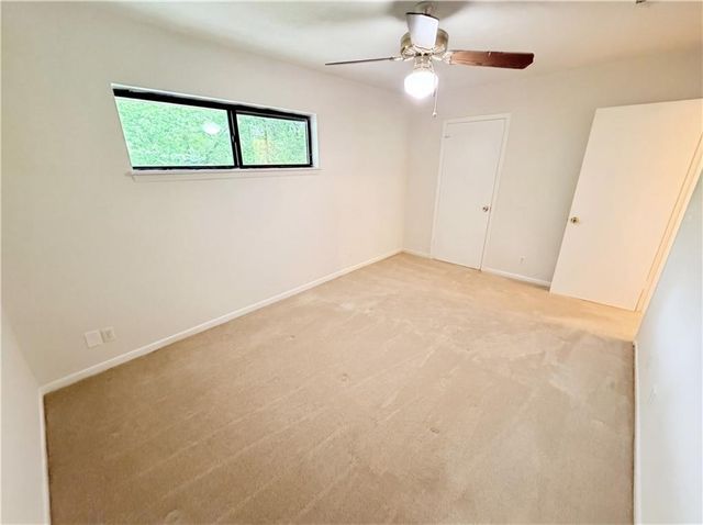 2869 Torreya Way SE, Marietta, GA 30067