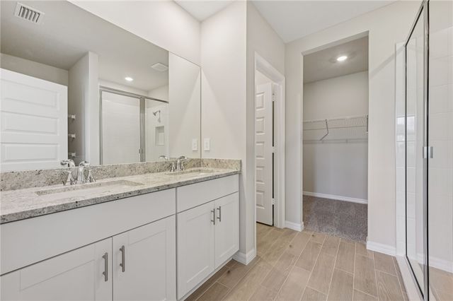 5437 Hampton Park Circle, Vero Beach, FL 32966