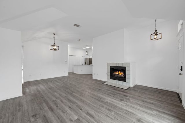 8112 Nairn DR, Austin, TX 78749