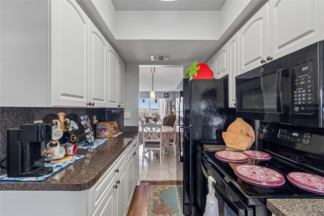 4939 FLORAMAR TERRACE 610, New Port Richey, FL 34652