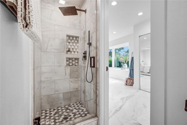 18871 Santa Marta, Fountain Valley, CA 92708