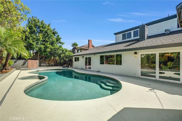 18871 Santa Marta, Fountain Valley, CA 92708
