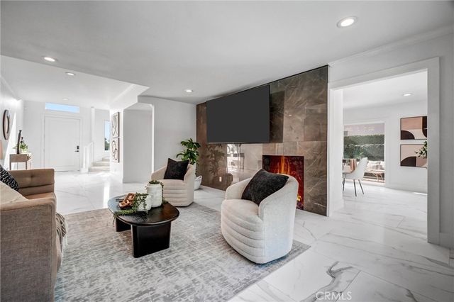 18871 Santa Marta, Fountain Valley, CA 92708