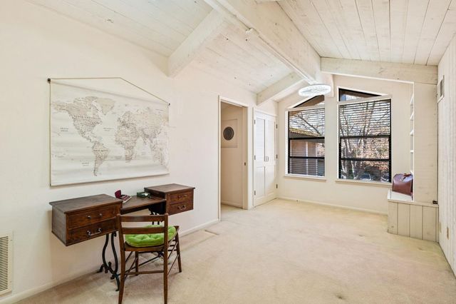 5630 N El Adobe Drive, Fresno, CA 93711