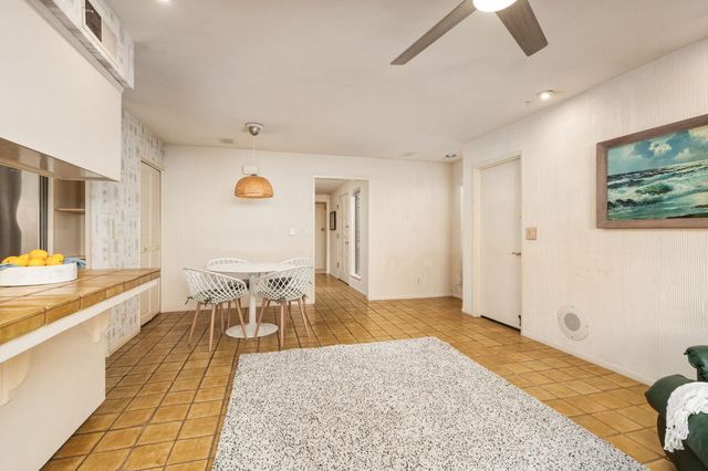 5630 N El Adobe Drive, Fresno, CA 93711