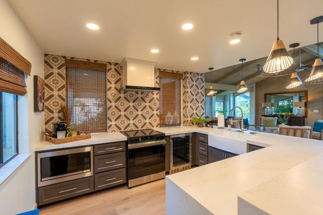 5630 N El Adobe Drive, Fresno, CA 93711