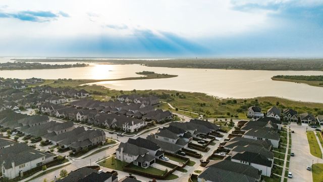 8509 Scottys Lake Lane, The Colony, TX 75056