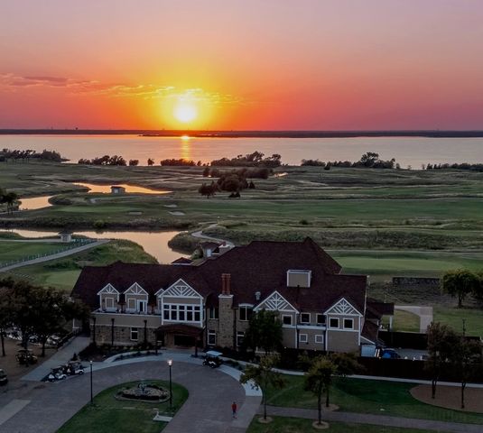 8509 Scottys Lake Lane, The Colony, TX 75056