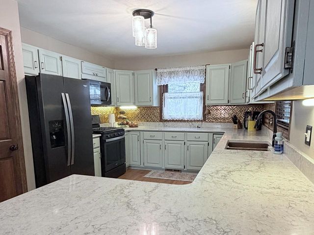 N57W26446 Mountain Meadows DRIVE, Lisbon, WI 53089