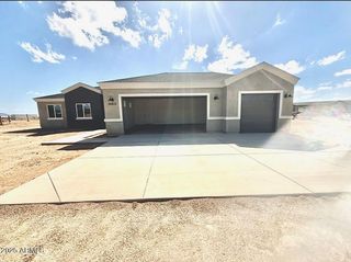 36815 W Whitton Avenue, Tonopah, AZ 85354