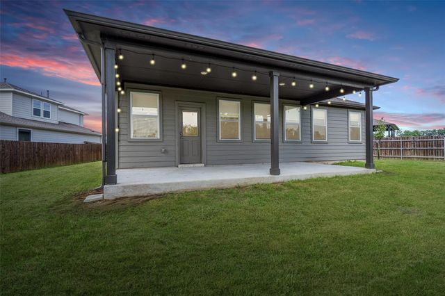 104 Stinchcomb Road, Hutto, TX 78634