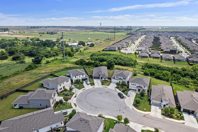 104 Stinchcomb Road, Hutto, TX 78634